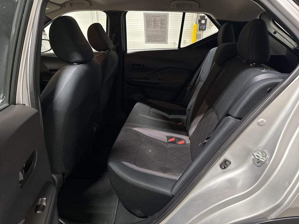 2020 Nissan Kicks S