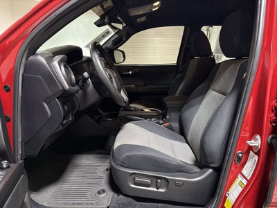 2022 Toyota Tacoma 4WD SR