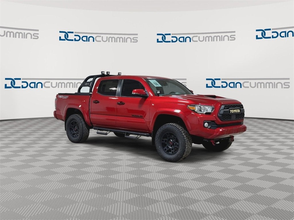 2022 Toyota Tacoma 4WD SR