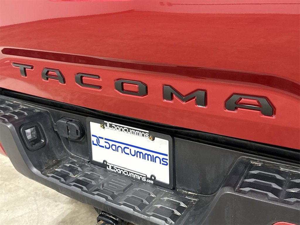 2022 Toyota Tacoma 4WD SR