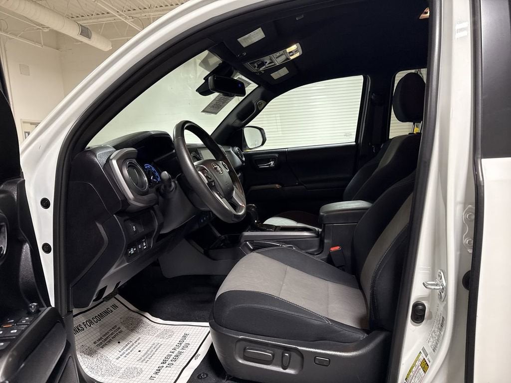 2023 Toyota TACOMA Base