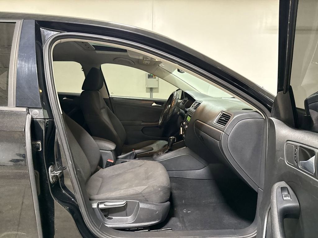 2012 Volkswagen Jetta Base