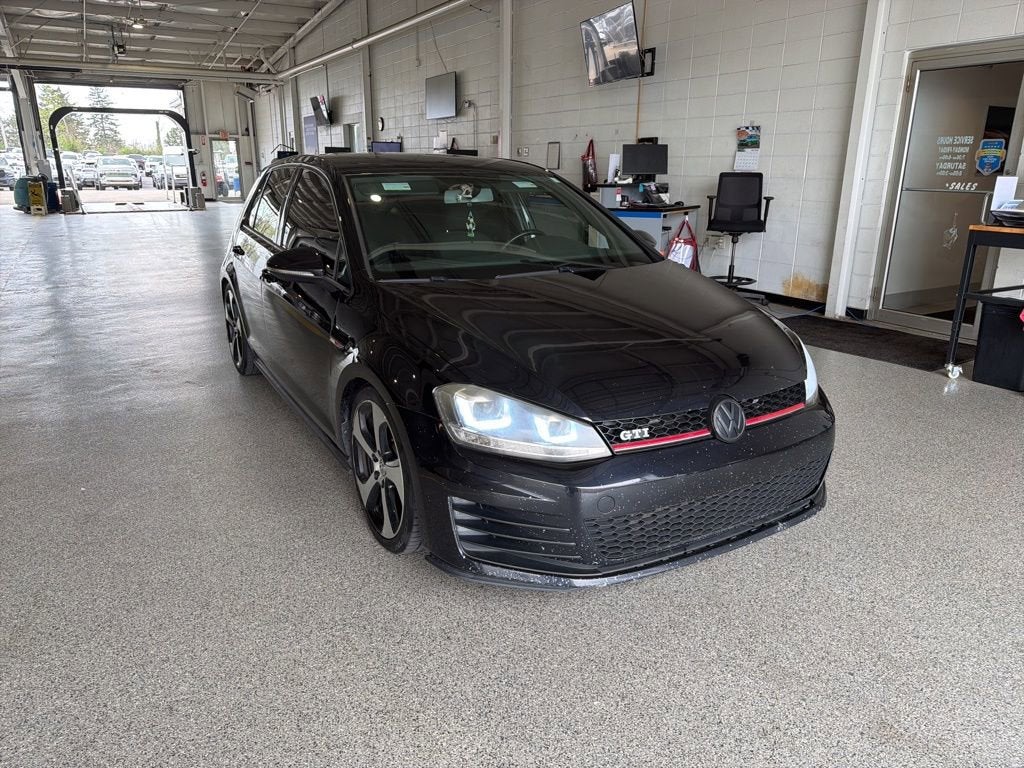 2017 Volkswagen Golf GTI S
