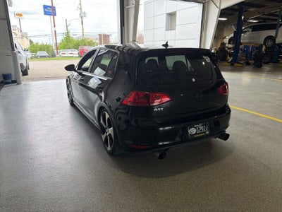 2017 Volkswagen Golf GTI S