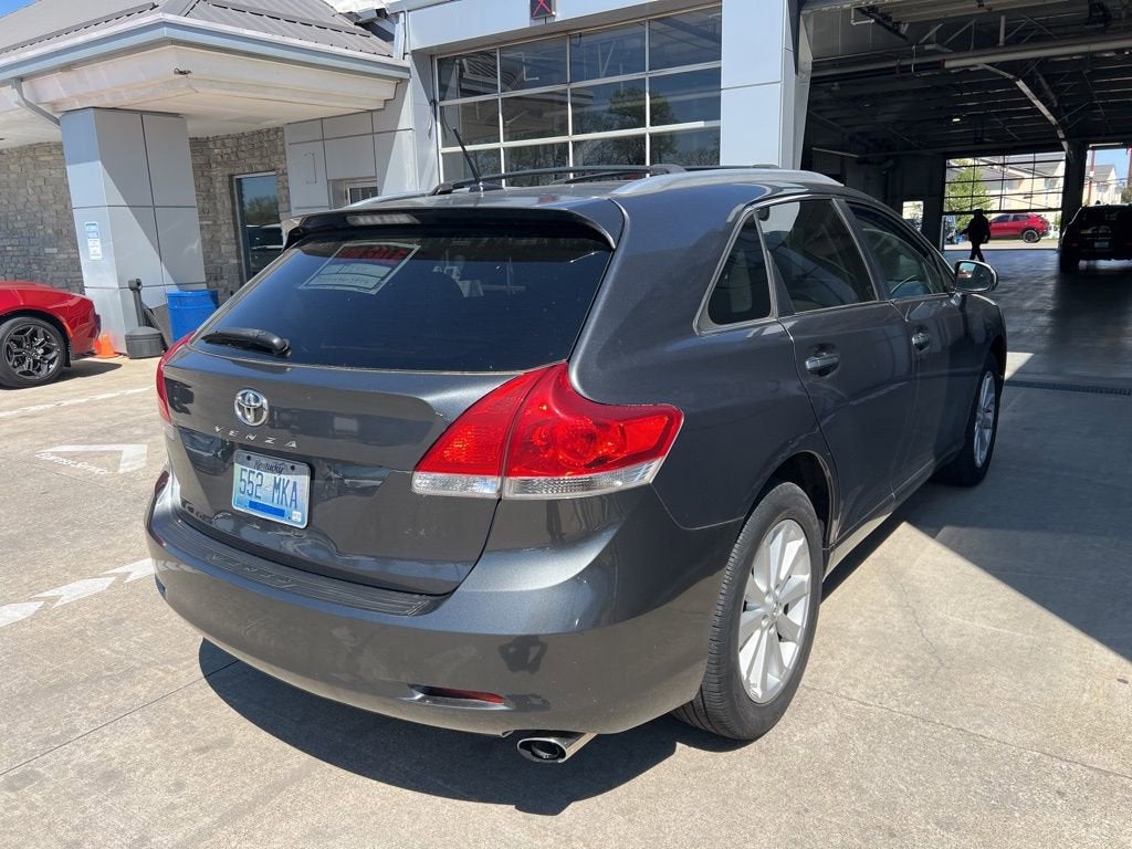 2011 Toyota Venza Base