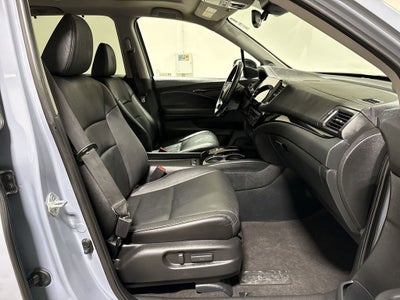 2022 Honda Pilot Touring 7-Passenger