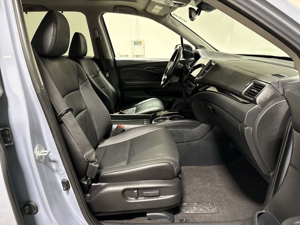 2022 Honda Pilot Touring 7-Passenger