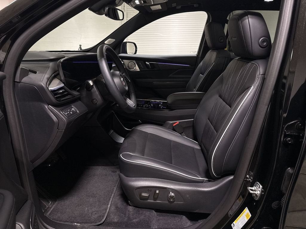 2025 Buick Enclave Avenir