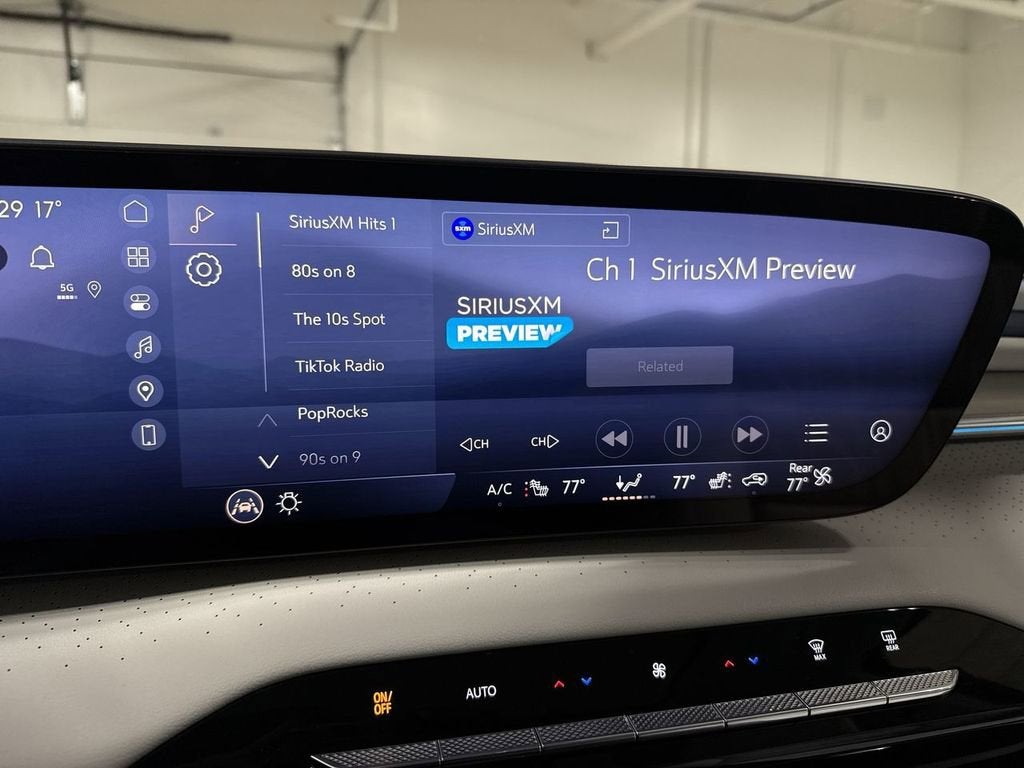 2025 Buick Enclave Avenir