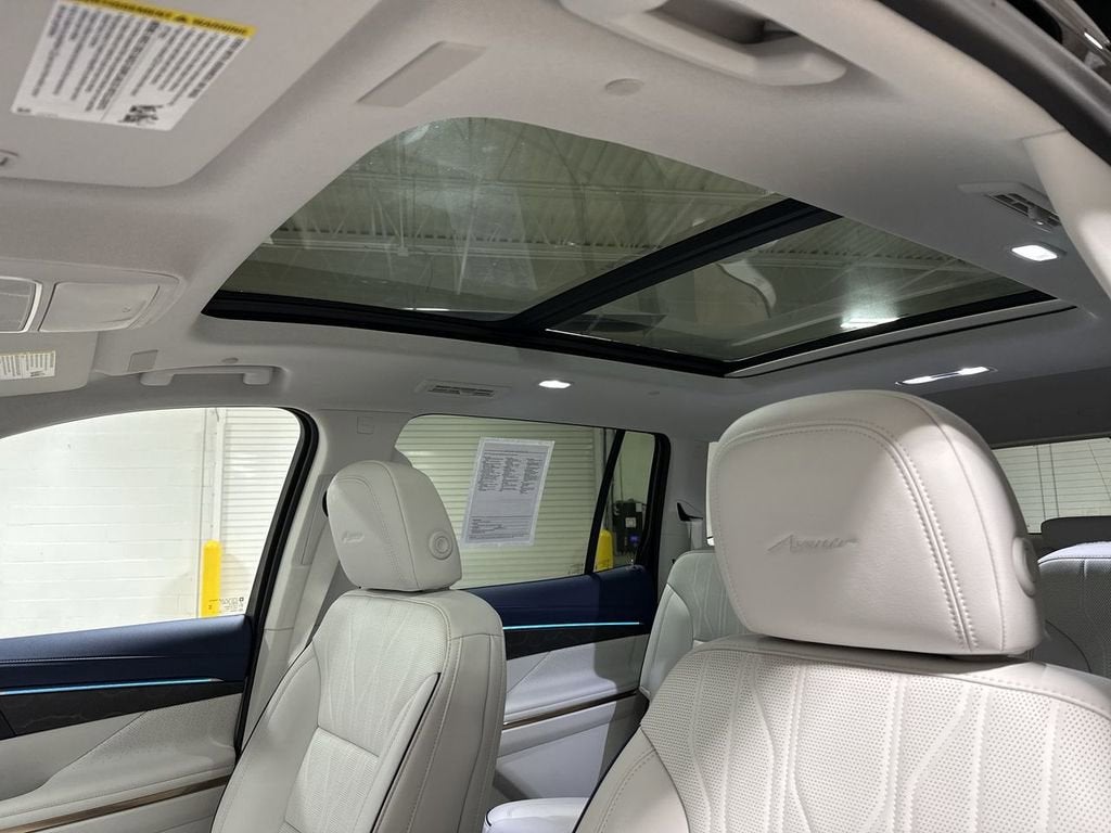 2025 Buick Enclave Avenir