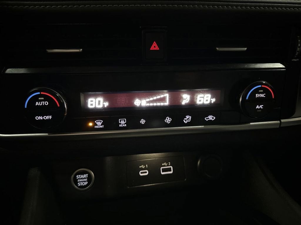 2022 Nissan Rogue SV