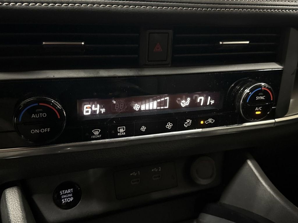 2025 Nissan Rogue SV