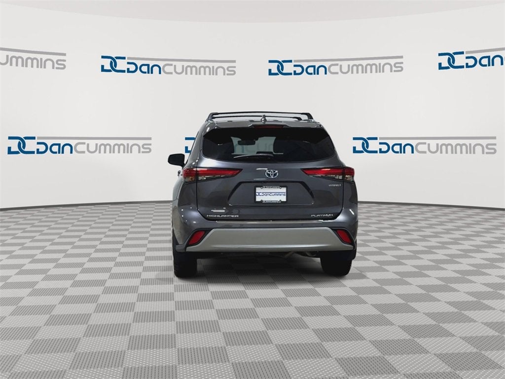 2021 Toyota Highlander Hybrid Platinum