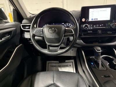 2024 Toyota Highlander LE