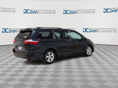 2015 Toyota Sienna LE AAS