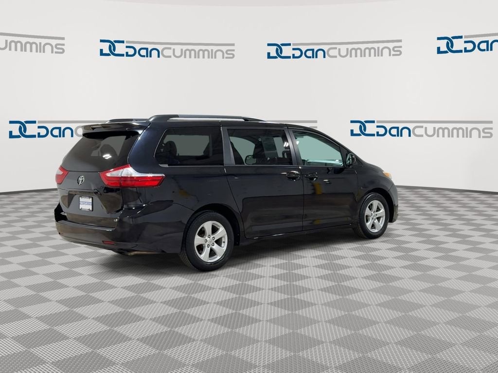 2015 Toyota Sienna LE AAS