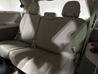 2018 Toyota Sienna XLE Auto Access Seat