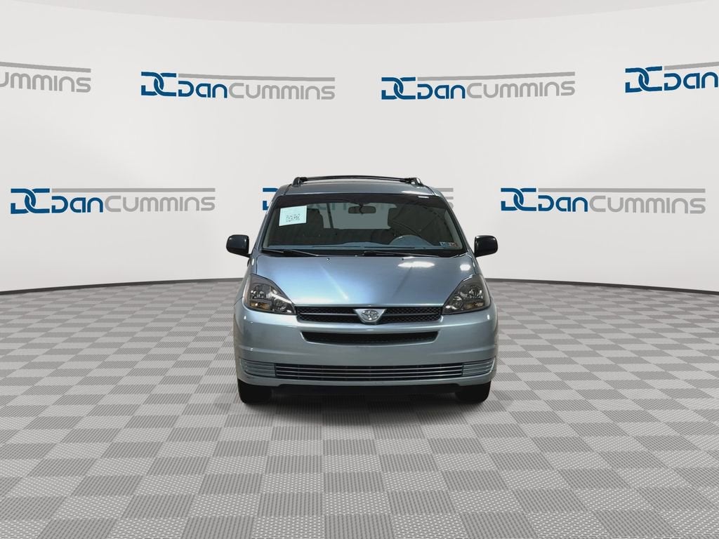 2005 Toyota Sienna CE