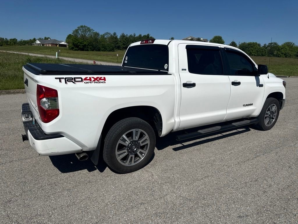 2018 Toyota Tundra 4WD SR5