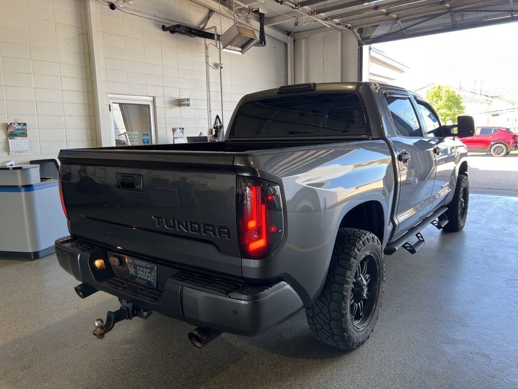 2018 Toyota Tundra 4WD SR5