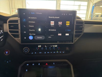 2022 Toyota Tundra 4WD Limited