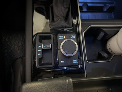 2022 Toyota Tundra 4WD Limited