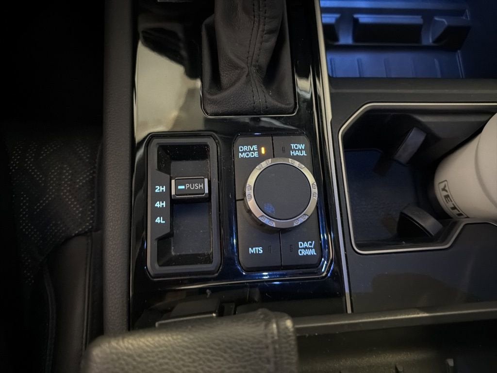 2022 Toyota Tundra 4WD Limited