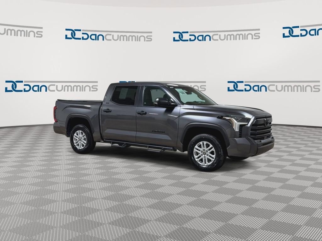 2024 Toyota Tundra 4WD SR5