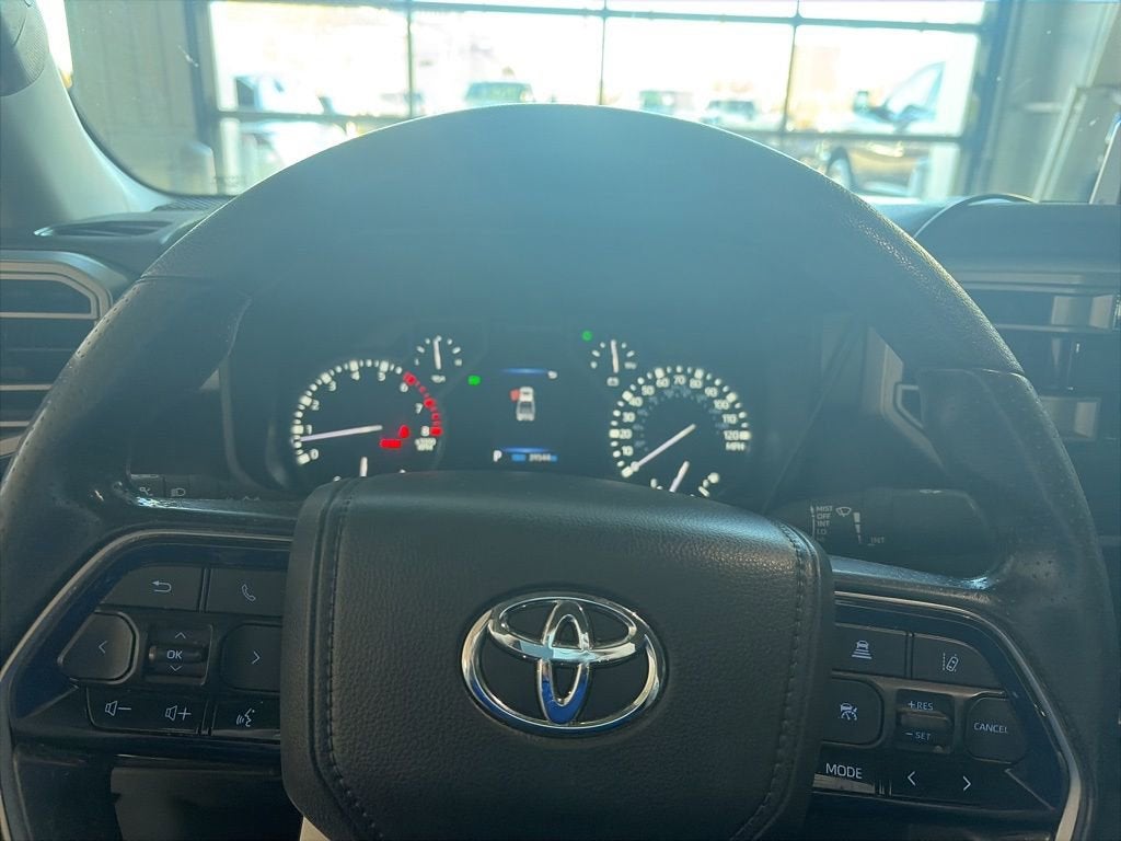2024 Toyota Tundra 4WD SR5