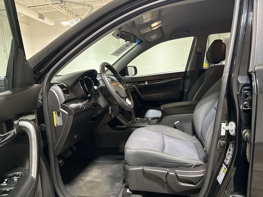 2012 Kia Sorento LX