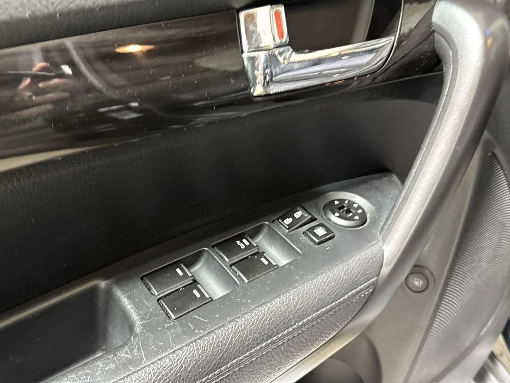 2012 Kia Sorento LX