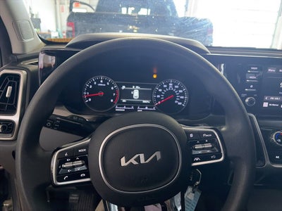 2022 Kia Sorento LX