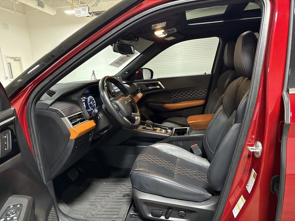 2024 Mitsubishi Outlander SEL