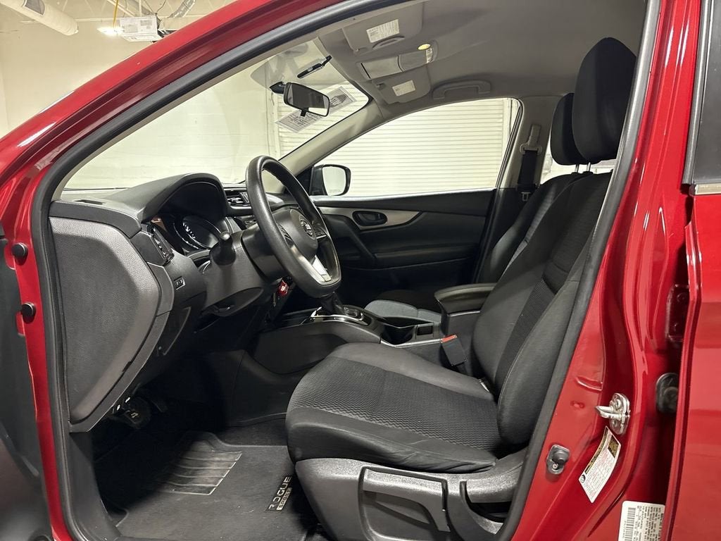 2018 Nissan ROGUE SPORT Base