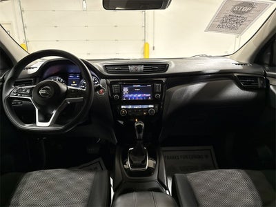 2020 Nissan Rogue Sport SV