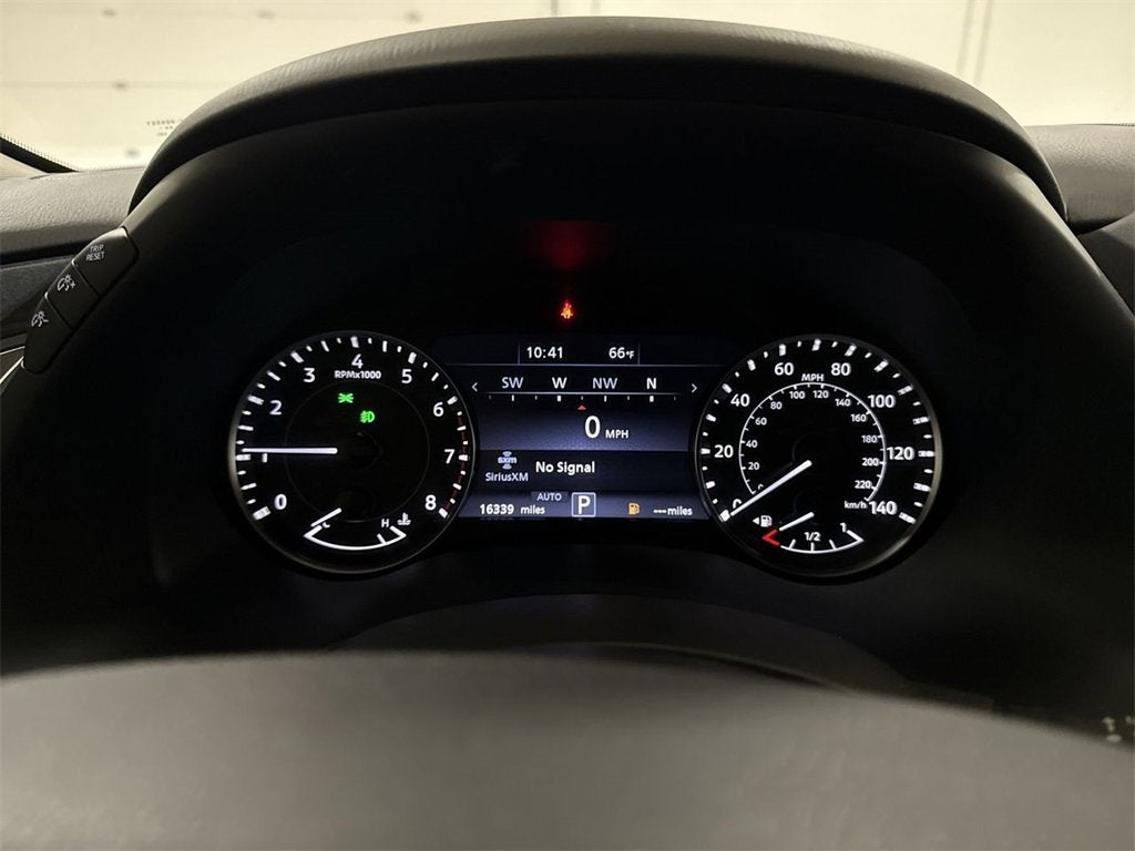 2024 Nissan Armada SV