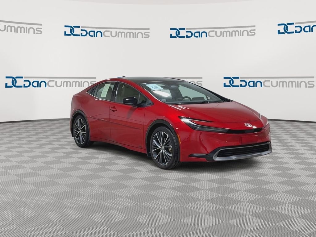 2024 Toyota Prius LE
