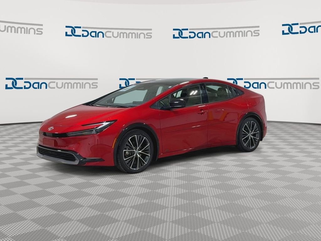 2024 Toyota Prius LE