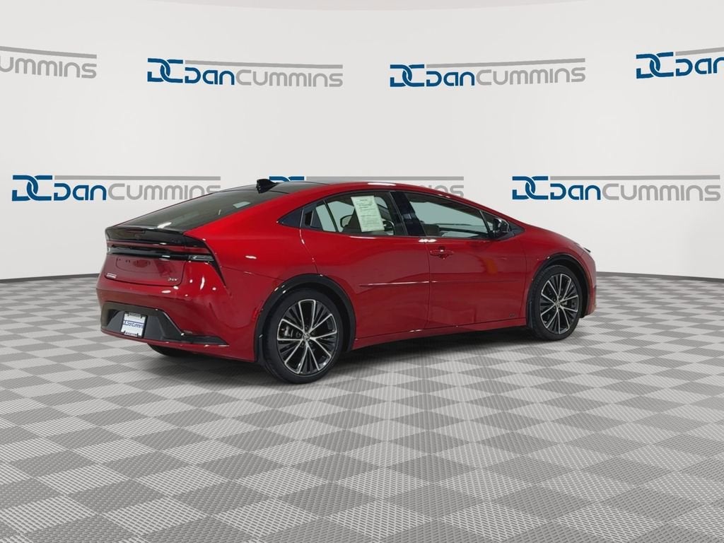 2024 Toyota Prius LE