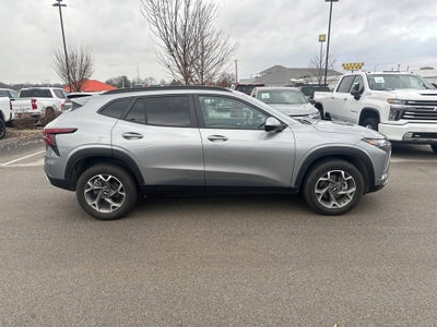 2024 Chevrolet Trax LT