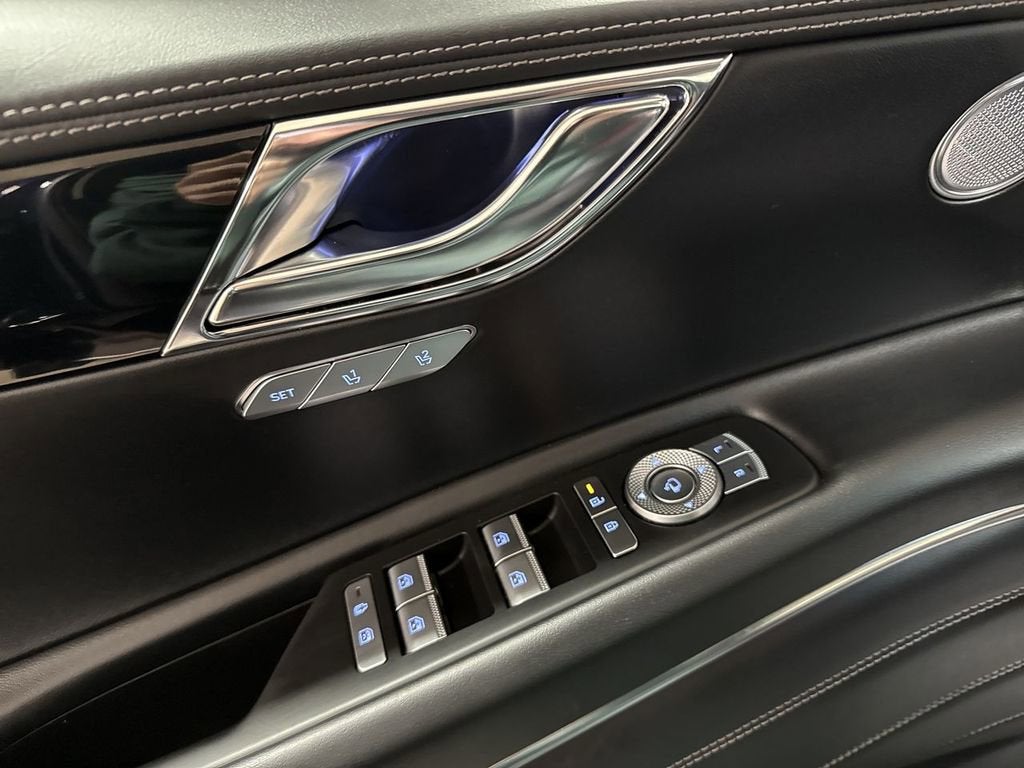 2025 Genesis GV80 Standard