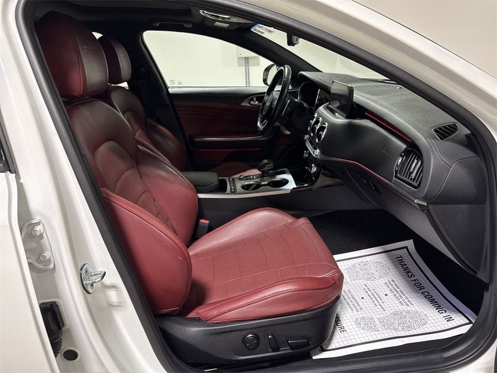 2023 Kia Stinger GT2