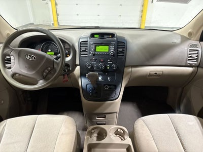 2010 Kia Sedona LX