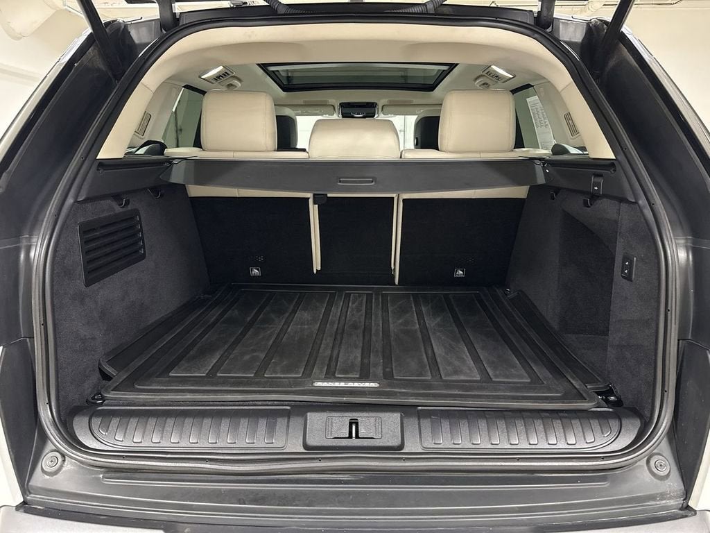 2021 Land Rover Range Rover Sport HSE Silver Edition