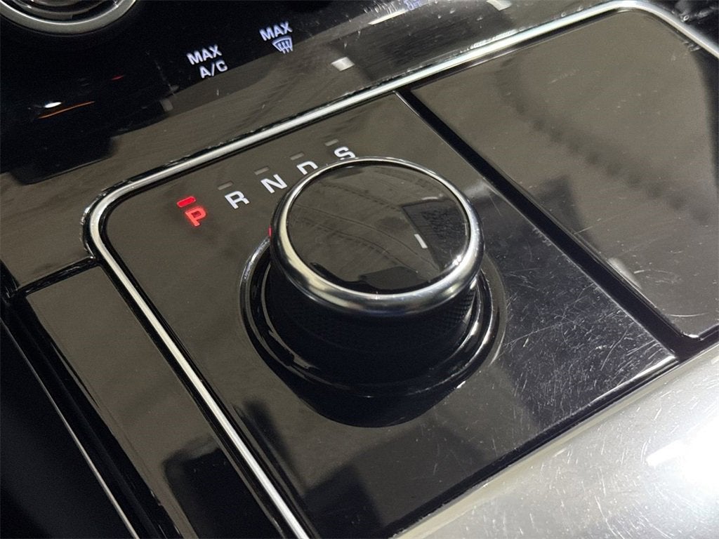 2018 Land Rover Range Rover Velar R-Dynamic SE