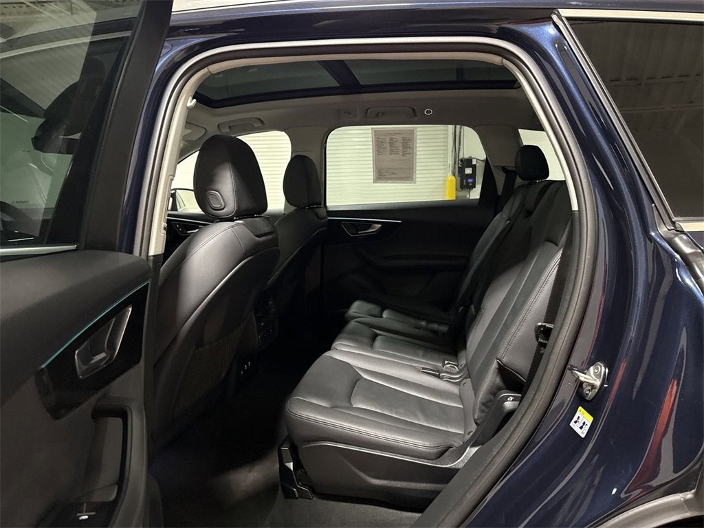 2024 Audi Q7 Premium Plus
