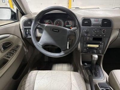 2002 Volvo S40 Base
