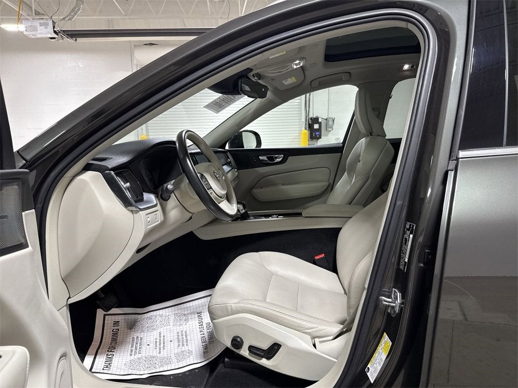 2020 Volvo XC60 Momentum