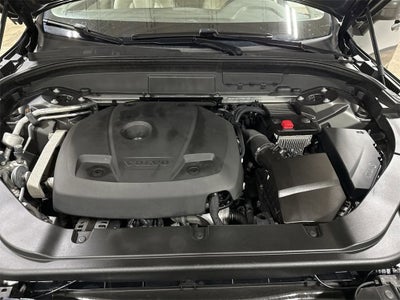 2020 Volvo XC60 Momentum