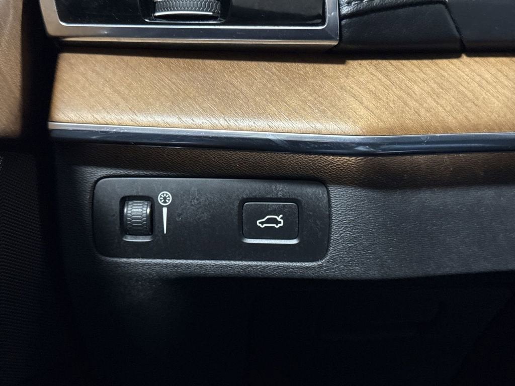 2017 Volvo XC90 Inscription